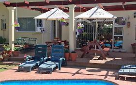 Cedar Lodge Guest House